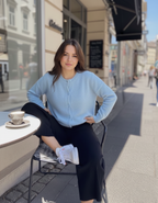 23A._Denise_Cardigan_Blue_Lifestyle_2
